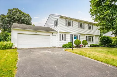 63 Gate House Trl Trl, Henrietta, NY 14467