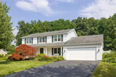 153 Redcedar Dr, Greece, NY 14616