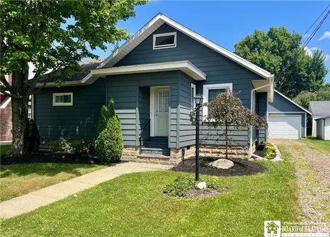185 Colfax St, Jamestown, NY 14701