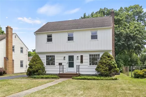 271 Daley Blvd, Irondequoit, NY 14617