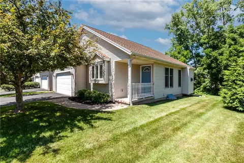2268 Penfield Rd, Penfield, NY 14526