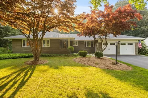 267 Mount Airy Dr, Irondequoit, NY 14617