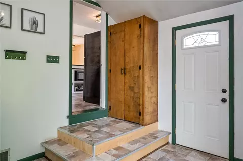 Entry Way - 220 Walzer Rd, Irondequoit, NY 14622 photo 1 of 1