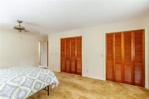 Bedroom - 1820 Plank Rd, Webster, NY 14580 photo 6 of 7