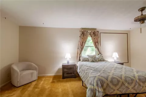 Bedroom - 1820 Plank Rd, Webster, NY 14580 photo 5 of 7
