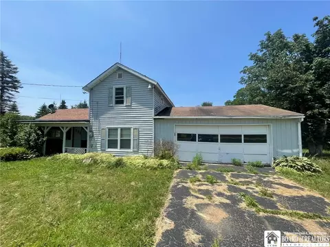 2567 Bowen Rd, Kennedy, NY 14747