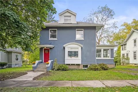 8 S Dayton Ave, Clifton Springs, NY 14432