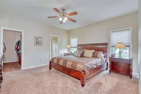 675 County Line Rd, Webster, NY 14580 photo 18