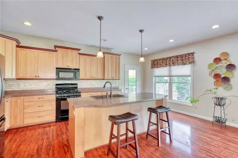 675 County Line Rd, Webster, NY 14580 photo 15