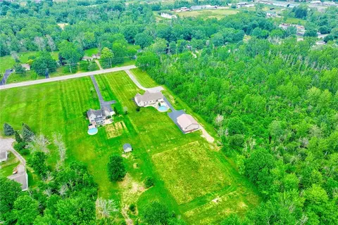 675 County Line Rd, Webster, NY 14580 photo 50