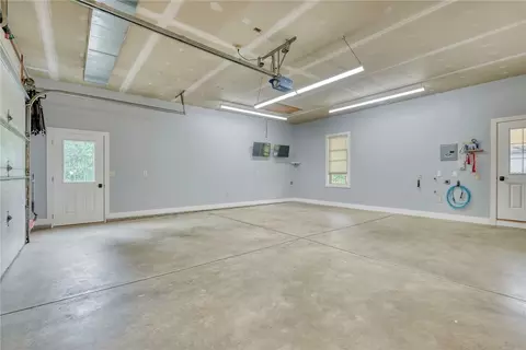675 County Line Rd, Webster, NY 14580 photo 36