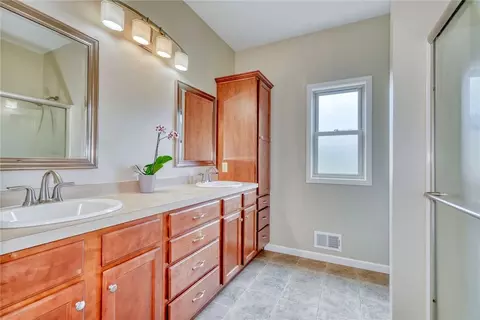 675 County Line Rd, Webster, NY 14580 photo 21