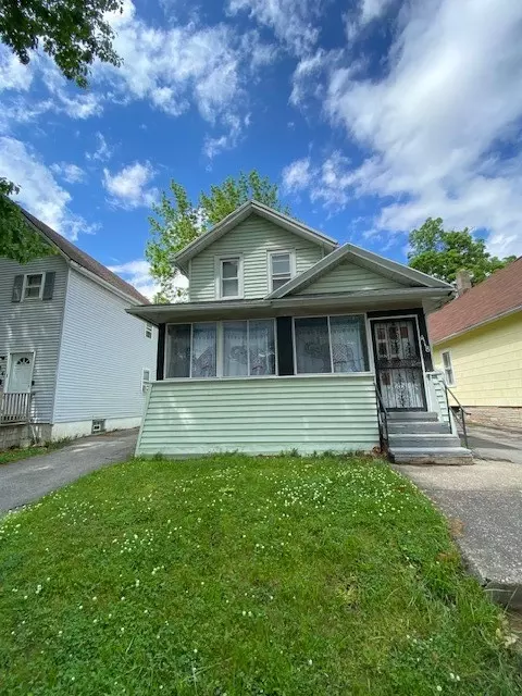 418 Flint St, Rochester, NY 14611