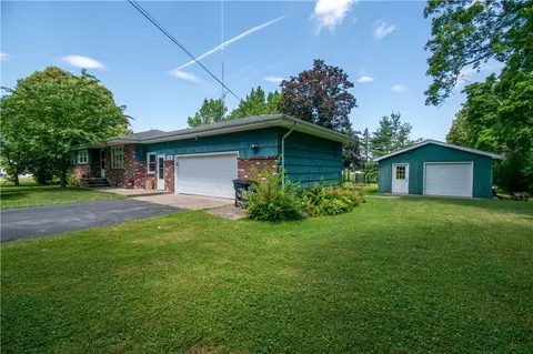 1841 County House Rd, Waterloo, NY 13165