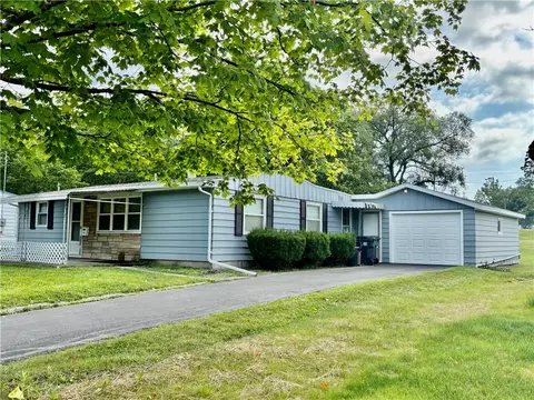 111 Youngs St, Milo, NY 14527