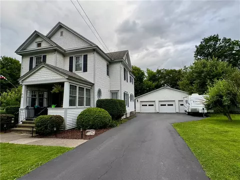 86 Hudson St, Oneonta, NY 13820