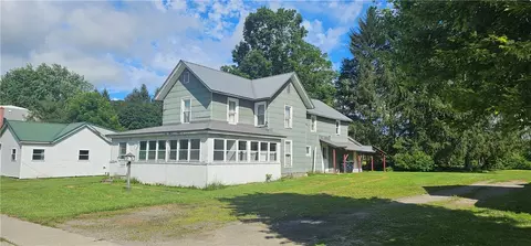 106 W Lamoka Ave, Savona, NY 14879
