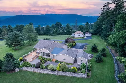 6 Goodhue Ter, Addison, NY 14801