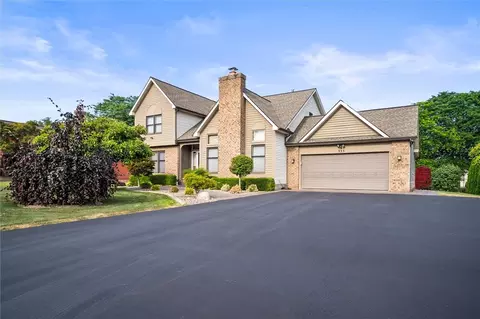 333 White Rabbit, Greece, NY 14612