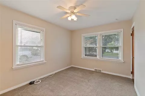 Bedroom - 131 Rose Dr, Arcadia, NY 14513 photo 3 of 8