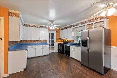 Kitchen - 131 Rose Dr, Arcadia, NY 14513 photo 3 of 4