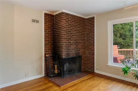 Living - 131 Rose Dr, Arcadia, NY 14513 photo 6 of 7