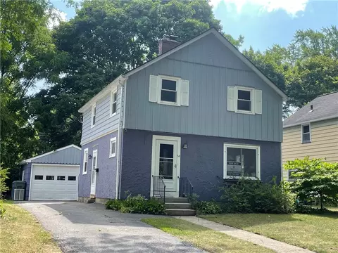 54 Falleson Rd, Rochester, NY 14612