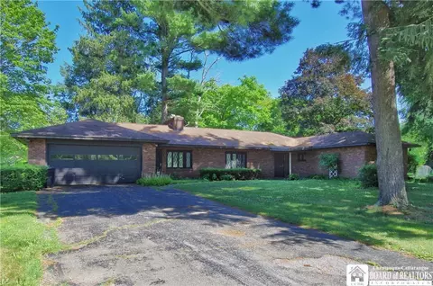 3 Webster St, Busti, NY 14750