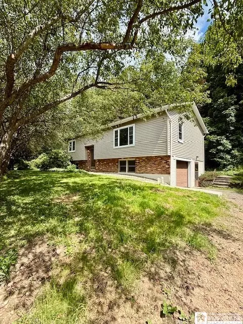 390 Bolivar Dr, Bradford, PA 16701