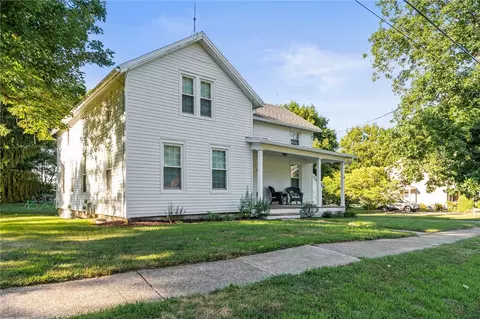 7377 Seneca Ave, Lima, NY 14485