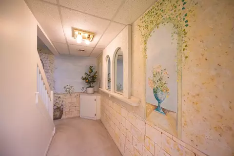 Entry Way - 377 Spinnaker Ln, Webster, NY 14580 photo 5 of 5