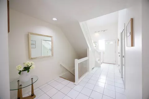 Entry Way - 377 Spinnaker Ln, Webster, NY 14580 photo 4 of 5