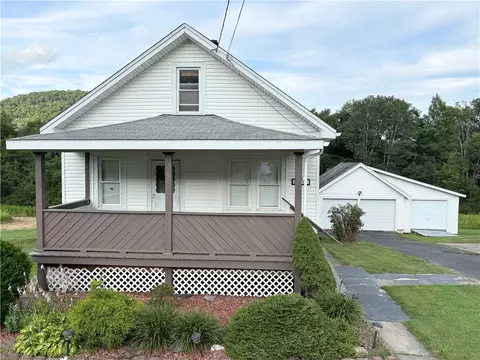 811 South Ave, Bradford, PA 16701