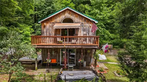4422 Palmer Rd, Annsville, NY 13471