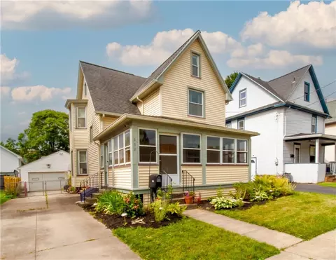 132 Elm St, East Rochester, NY 14445