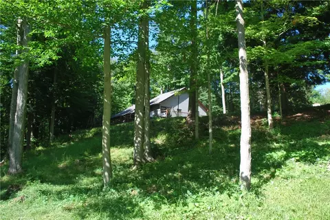 6004 Barclay Rd, Sodus, NY 14551