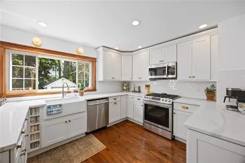 96 Lafayette Rd, Irondequoit, NY 14609 photo 16