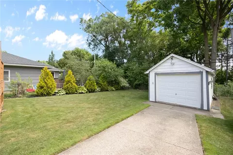 96 Lafayette Rd, Irondequoit, NY 14609 photo 46