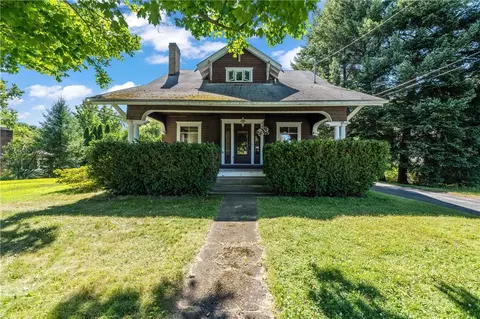 7623 Hamilton St, Williamson, NY 14589
