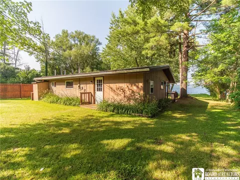 6002 Whallon Aly, Mayville, NY 14757