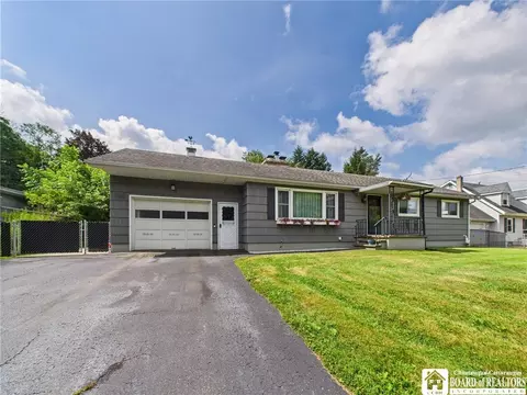 Exterior - 834 Prospect Ave, Olean, NY 14760 photo 11 of 12