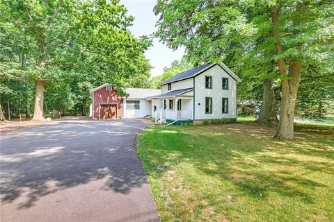 2590 Clover St, Rochester, NY 14618