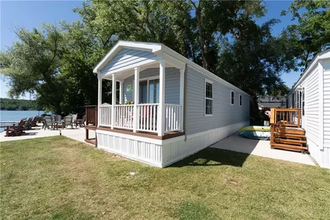 5118 Unit Apt 6 East Lake Rd, Livonia, NY 14487