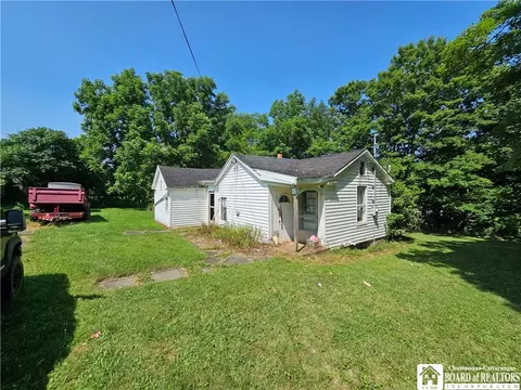 1493 Flanigan Rd, Hinsdale, NY 14743