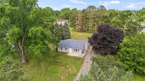 1728 Dalton Rd, Lima, NY 14485