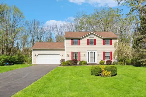 3784 Pennemite Rd, Livonia, NY 14487