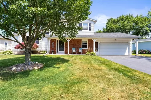 156 Emilia Cir, Gates, NY 14606