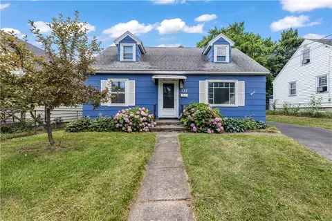 137 Gray St, Rochester, NY 14609