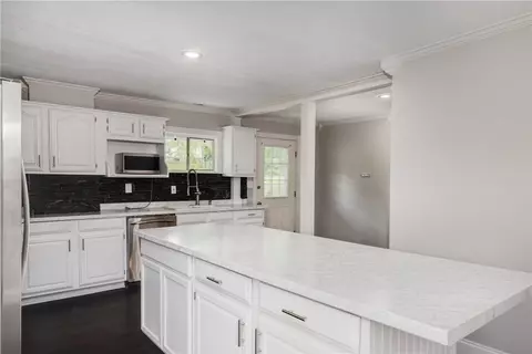 264 Walnut St, Corning, NY 14830 photo 16