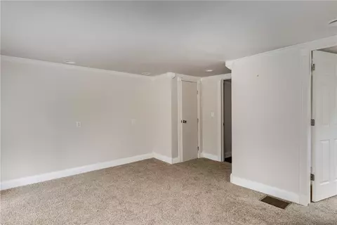 264 Walnut St, Corning, NY 14830 photo 25
